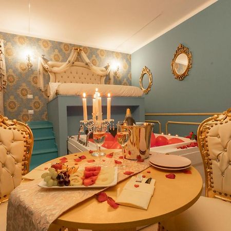 Love Suite Roma - Il Nido D'Amore Extérieur photo