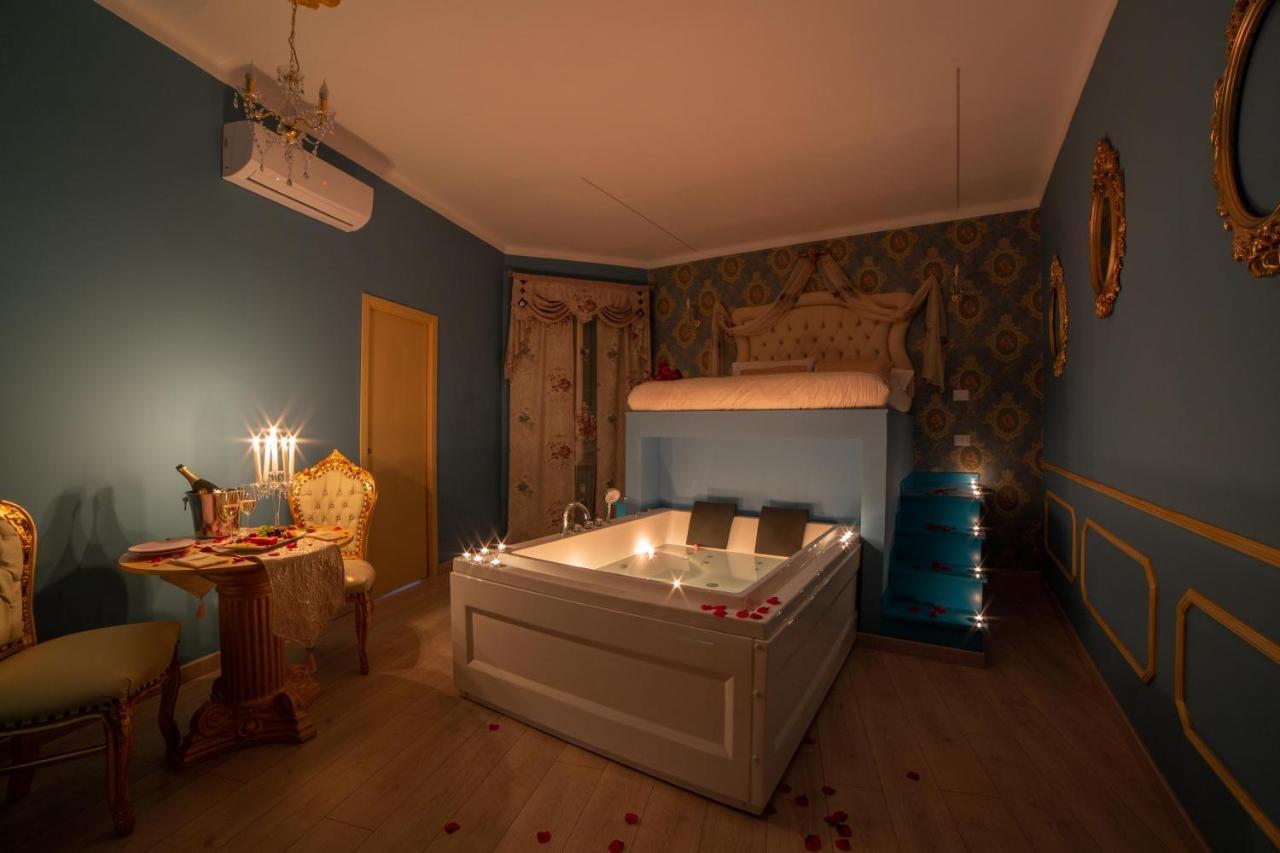 Love Suite Roma - Il Nido D'Amore Extérieur photo