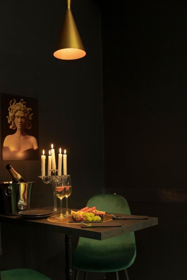 Love Suite Roma - Il Nido D'Amore Extérieur photo